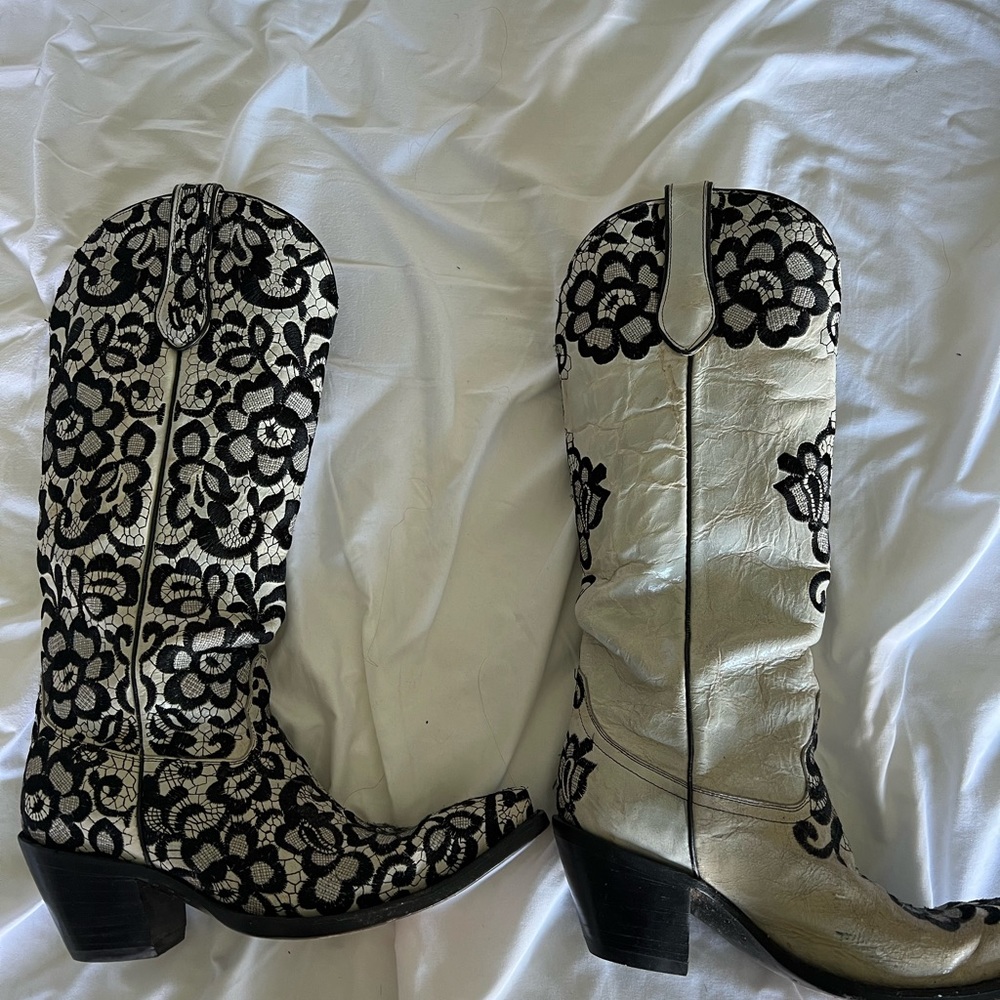 Corral Lace Cowboy Boots